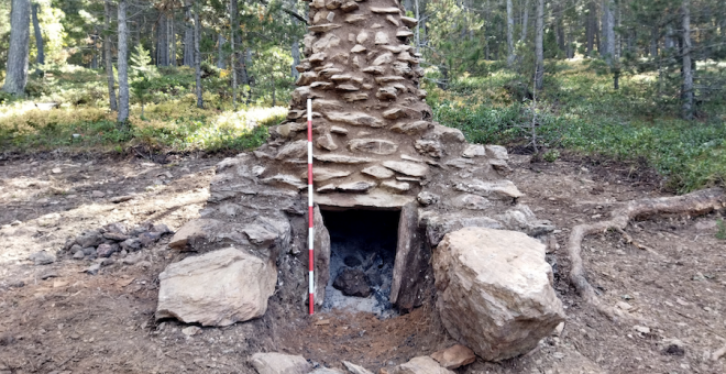 Reconstrueixen un forn de ferro de l'època romana al Pirineu català