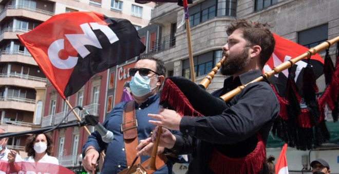 Una nueva jornada reivindicativa por la libertad de los cenetistas de La Suiza