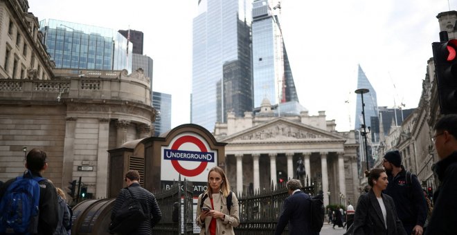 El Banco de Inglaterra sube los tipos al 3%, el nivel más alto desde 2008, con la economía ya en recesión