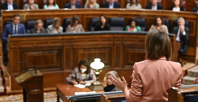 Las derechas se alinean en el Congreso para cargar contra los impuestos a la banca y energéticas