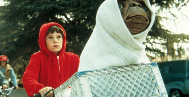 A subasta el muñeco animatrónico original de E.T. por un insólito precio