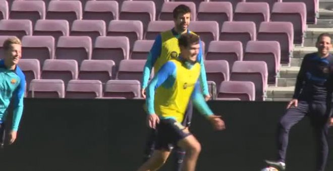 Piqué entrena por última vez en el Camp Nou tras anunciar su retirada