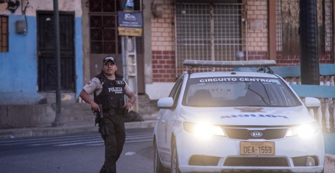 Violencia en las calles de Ecuador después de que el Gobierno tomara acciones contra el crimen organizado en las cárceles