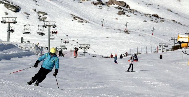 Alto Campoo mantiene el precio del forfait anual para los abonados y sube el precio del diario