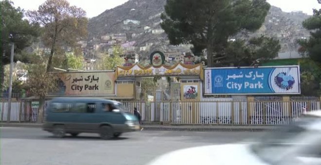 Los talibanes prohíben a las mujeres acceder a los parques de atracciones de Kabul