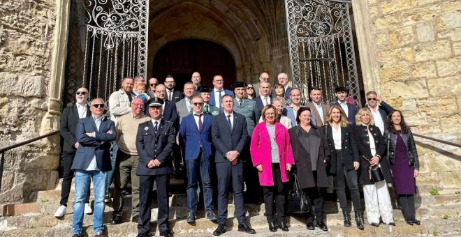 La Cofradía de Pescadores celebra San Martín y reconoce el trabajo altruista de las enfermeras en la pandemia