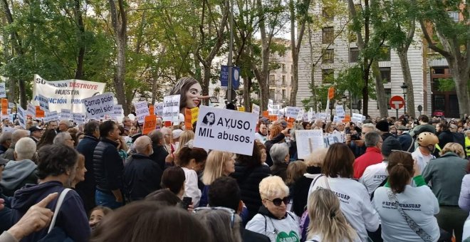 Colectivos sanitarios califican de "decepcionante" y de "chapuza" el acuerdo de AMYTS con la Consejería