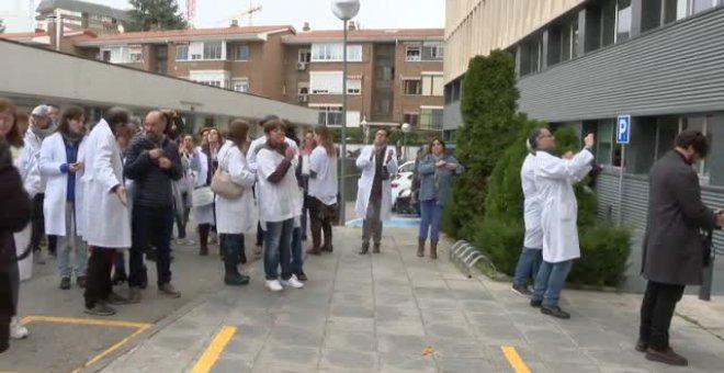 Médicos de familia y pediatras se rebelan contra el desmantelamiento de la atención primaria