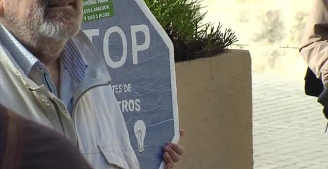 Manifestación en Valencia en defensa de la vivienda como un derecho y no como un negocio