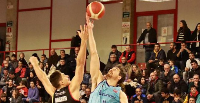 Grupo Alega Cantabria CBT cae ante el colíder, Zunder Palencia