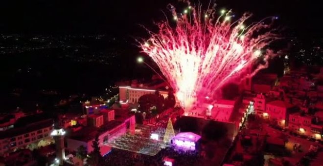 La ciudad de Belén ilumina su árbol de Navidad