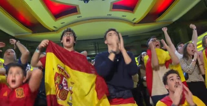 España llora la derrota de La Roja en el Mundial