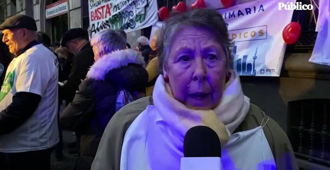 Las vecinas muestran su apoyo a los médicos en huelga: "El consejero tiene que solucionar nuestros problemas"