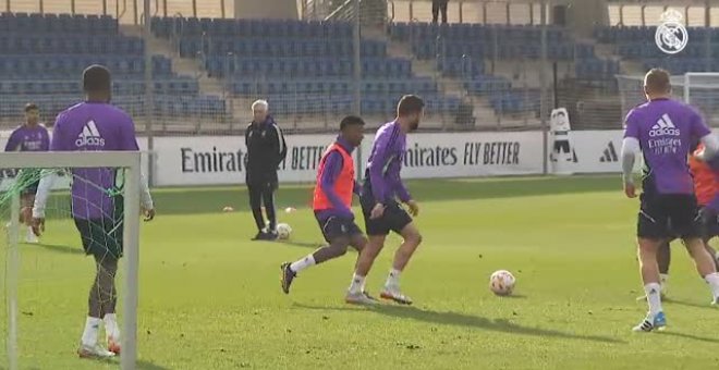 El Real Madrid completa el primer entrenamiento del año 2023