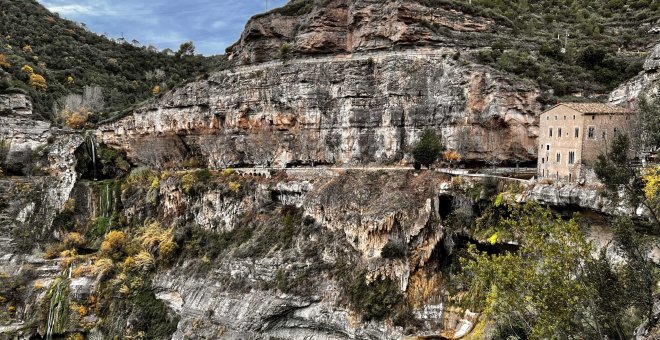 Ajornen la reobertura del recinte de Sant Miquel del Fai per l'elevat risc d'incendi