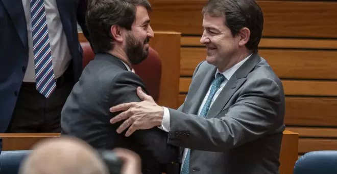 Indignación entre la oposición en Castilla y León por el órdago de Vox contra la ley del aborto que no podrá aplicar