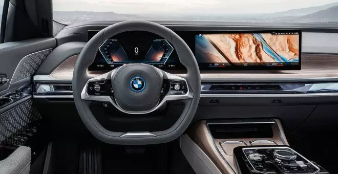 Así serán los coches del futuro, según BMW: "con menos botones, pero no sin botones"