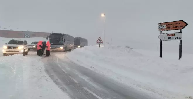 La estación de esquí de Alto Campoo, cerrada hasta nuevo aviso por problemas en los accesos