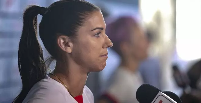 Alex Morgan, futbolista estrella de EEUU, critica a la FIFA por el posible patrocinio de Arabia Saudí en el Mundial femenino