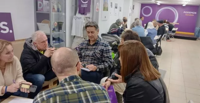 Podemos e IU recogen decenas de propuestas que pondrán "al servicio de Cantabria"