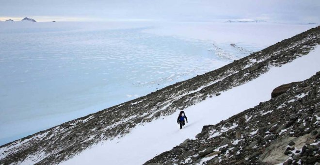 El hielo marino en la Antártida alcanzó el mínimo histórico en febrero