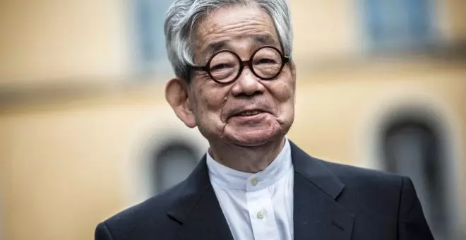 Muere el escritor japonés Kenzaburo Oe, ganador del Nobel de Literatura en 1994