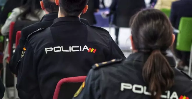 Despiden a un policía local de Gipuzkoa por grabar a dos compañeras en los vestuarios