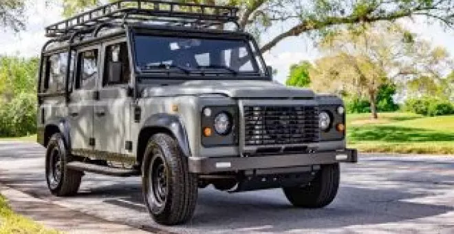 Un cliente caprichoso da como resultado Land Rover Defender eléctrico con motores de Tesla