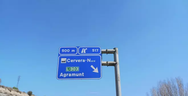 El Govern espanyol rectifica i canvia el cartell escrit en castellà de l'A-2 a Cervera