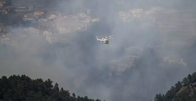 El incendio de Castelló y Teruel quema ya 4.000 hectáreas y obliga a desalojar a 1.500 personas