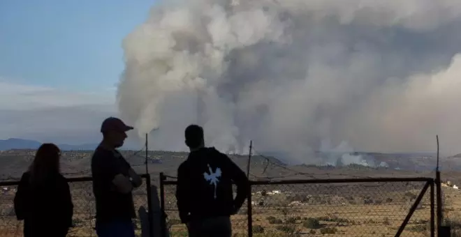 El fuego que arrasa la región de Castelló y Teruel, en imágenes