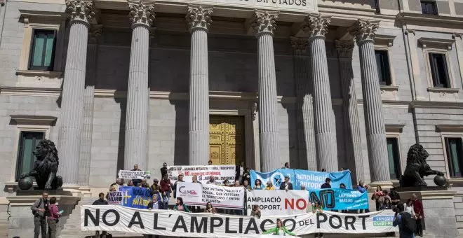 El movimiento contra la Ronda Norte denuncia el "tsunami del hormigón" en el Congreso de los Diputados