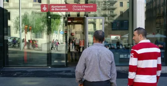 La Oficina de Atención Ciudadana de la plaza de Sant Miquel de Barcelona, cerrada por obras