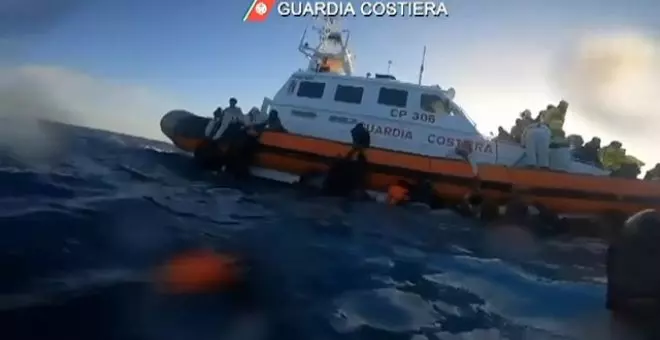 La Guardia Costera italiana rescata a 1.200 migrantes en alta mar