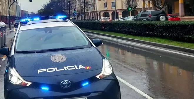 Detenido en Santander por intentar robar a un hombre dándole patadas y puñetazos