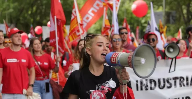 ¡Viva el 1º de Mayo!, conversaciones en la manifestación