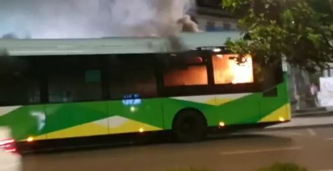 Arde en Vigo un autobús del transporte público sin causar heridos