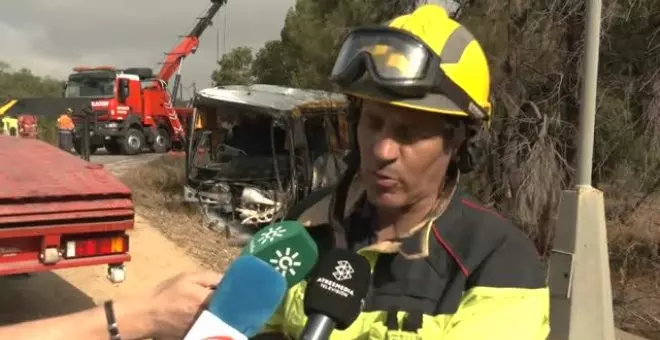 Una temporera muere en un accidente de autobús camino del trabajo