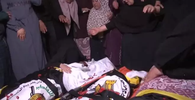 Masivo funeral de los comandantes de la Yihad asesinados en Gaza