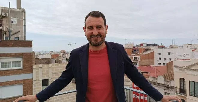 "Badalona no es pot permetre un alcalde que, en un any, pot estar a la presó"