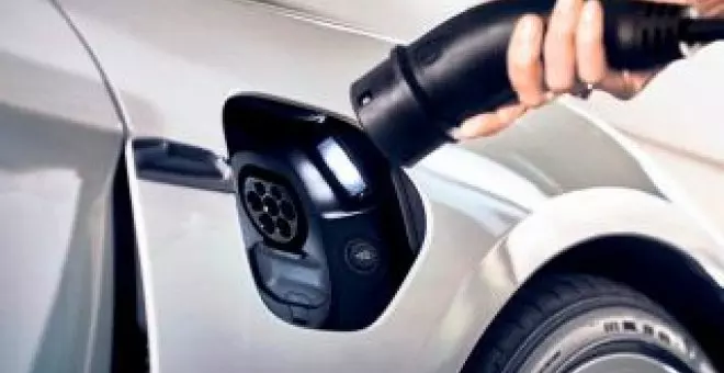 La triste realidad en España: "Ahora que tenemos coches eléctricos, no tenemos puntos de recarga"