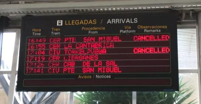 Suprimidos seis Cercanías entre Bezana y Torrelavega tras la avería de un tren