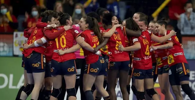 La hija del presidente de la Federación de Balonmano cobró como enfermera más que las jugadoras en el Mundial