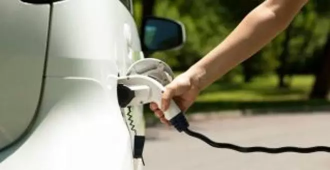 ¿Afecta el calor a la recarga de los coches eléctricos? Esto es todo lo que necesitas saber