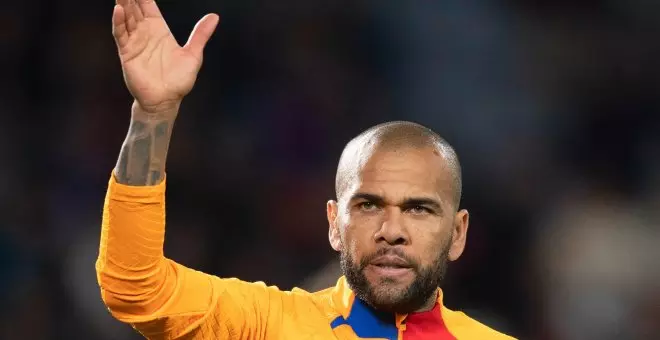 La jueza procesa a Dani Alves por agresión sexual