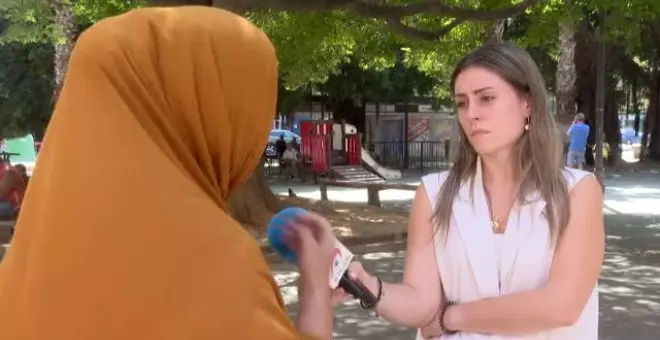 Los empleados de una piscina municipal niegan la entrada a una mujer con un velo que le cubría buena parte del cuerpo