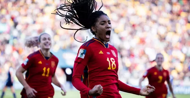 La selección española femenina sigue haciendo historia y avanza a semifinales