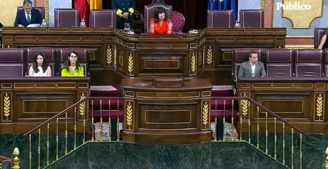 El PP no aplaude el discurso de Narbona: "Esta democracia costó sangre"