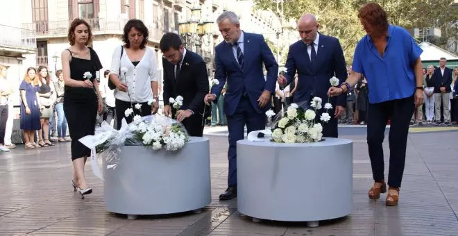 Las víctimas del 17A realizan seis minutos de silencio por seis años de "olvido"