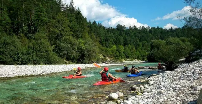 Disfruta del deporte y la belleza de Cantabria con estos recorridos en canoa